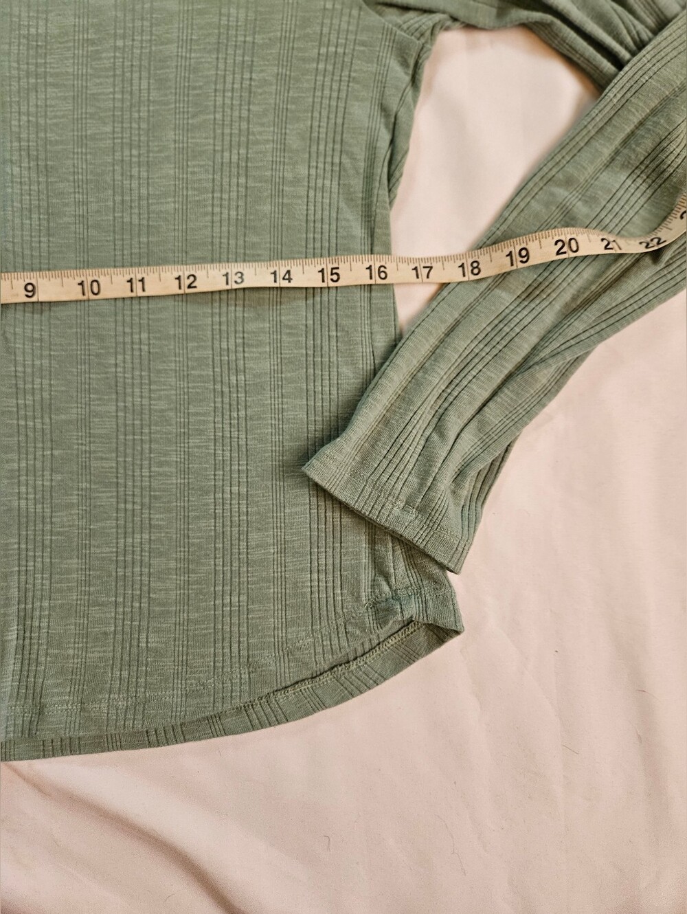 American Eagle Womens Sage Green Long Sleeve Henley Pullover Shirt Size XL - Picture 6 of 14